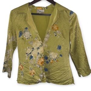 Vintage Floral Women's Blouse in Olive Green